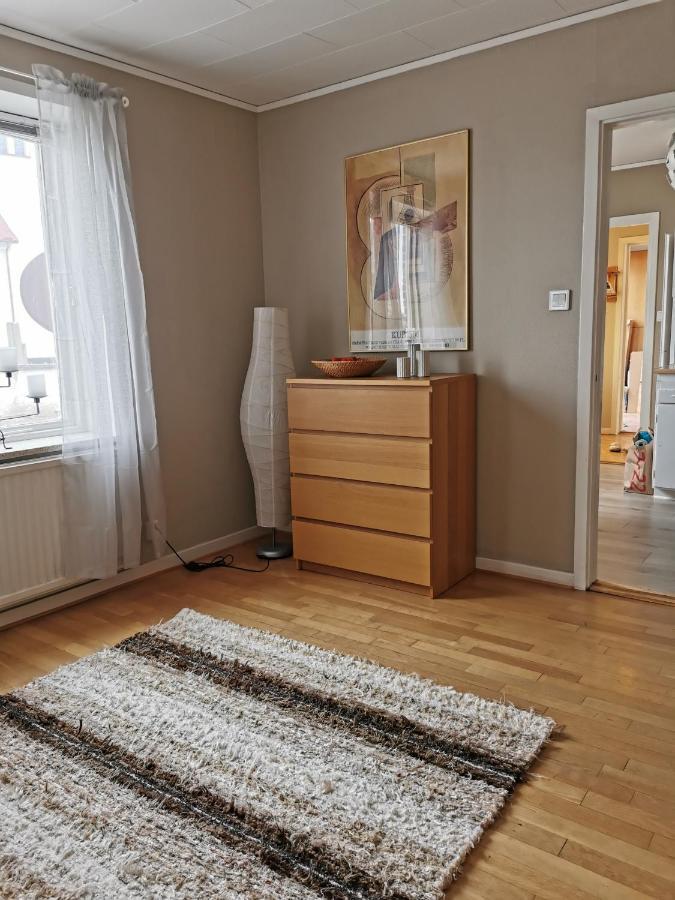 Appartement Gamla Skolan Rum & Oevernattning I Spjutstorp Extérieur photo