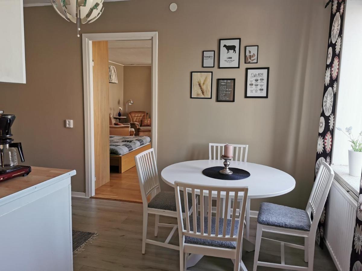 Appartement Gamla Skolan Rum & Oevernattning I Spjutstorp Extérieur photo