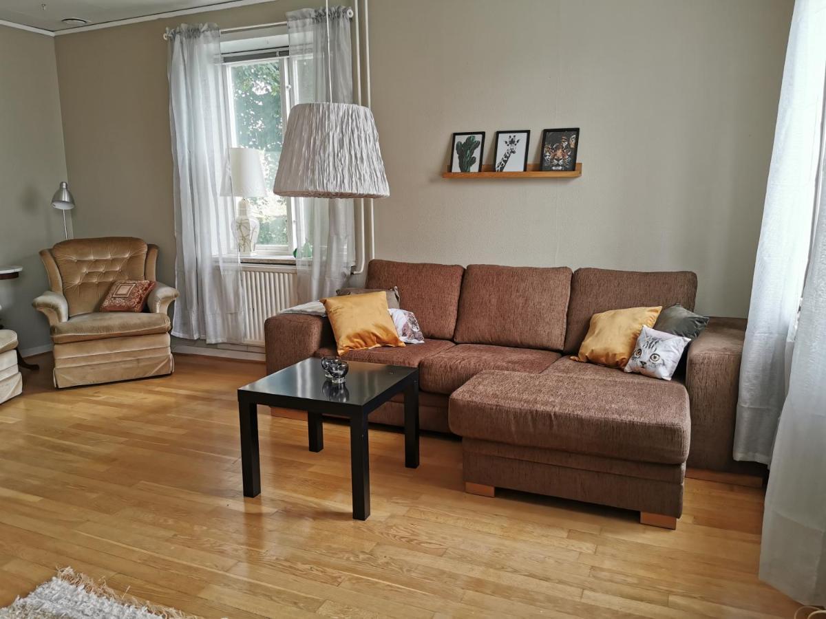 Appartement Gamla Skolan Rum & Oevernattning I Spjutstorp Extérieur photo