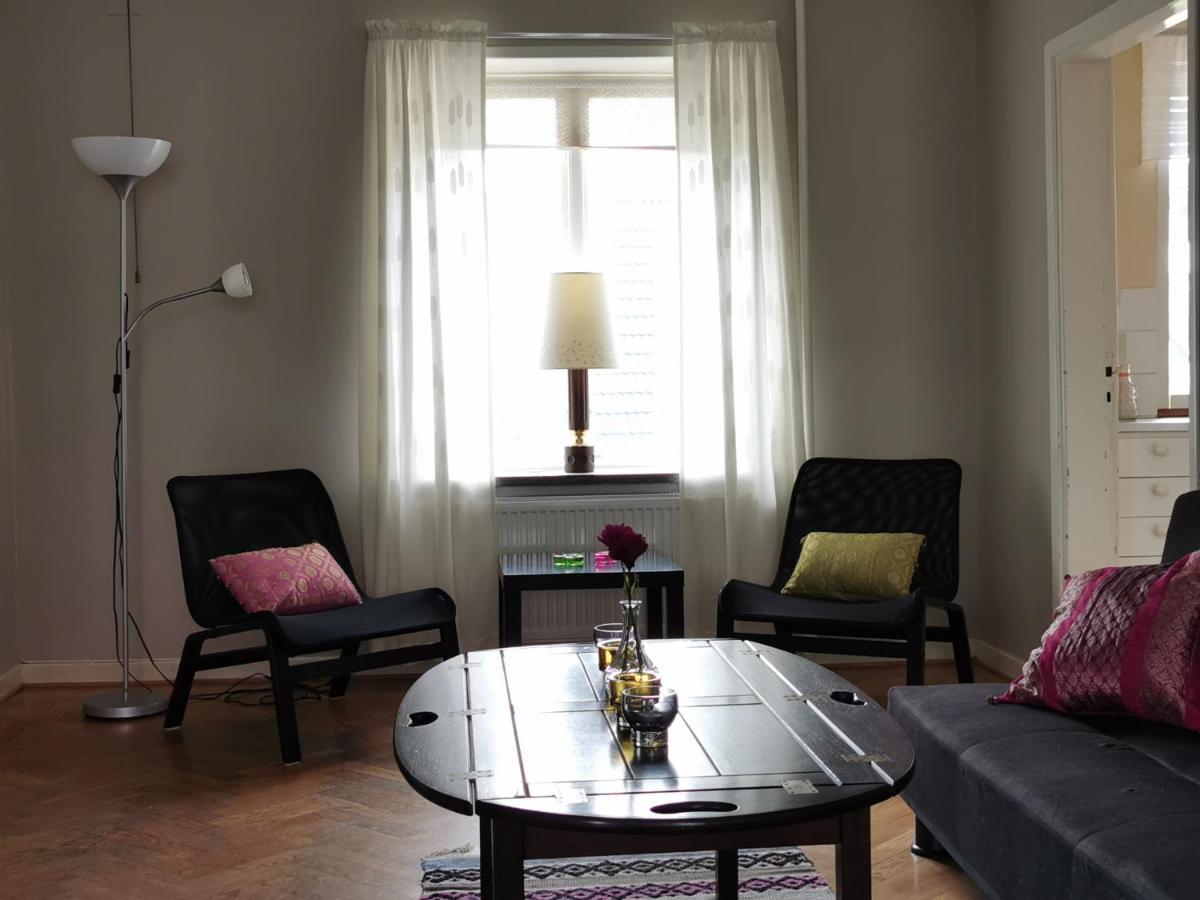 Appartement Gamla Skolan Rum & Oevernattning I Spjutstorp Extérieur photo